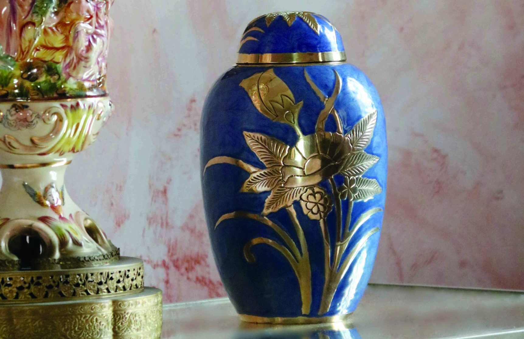 URNS